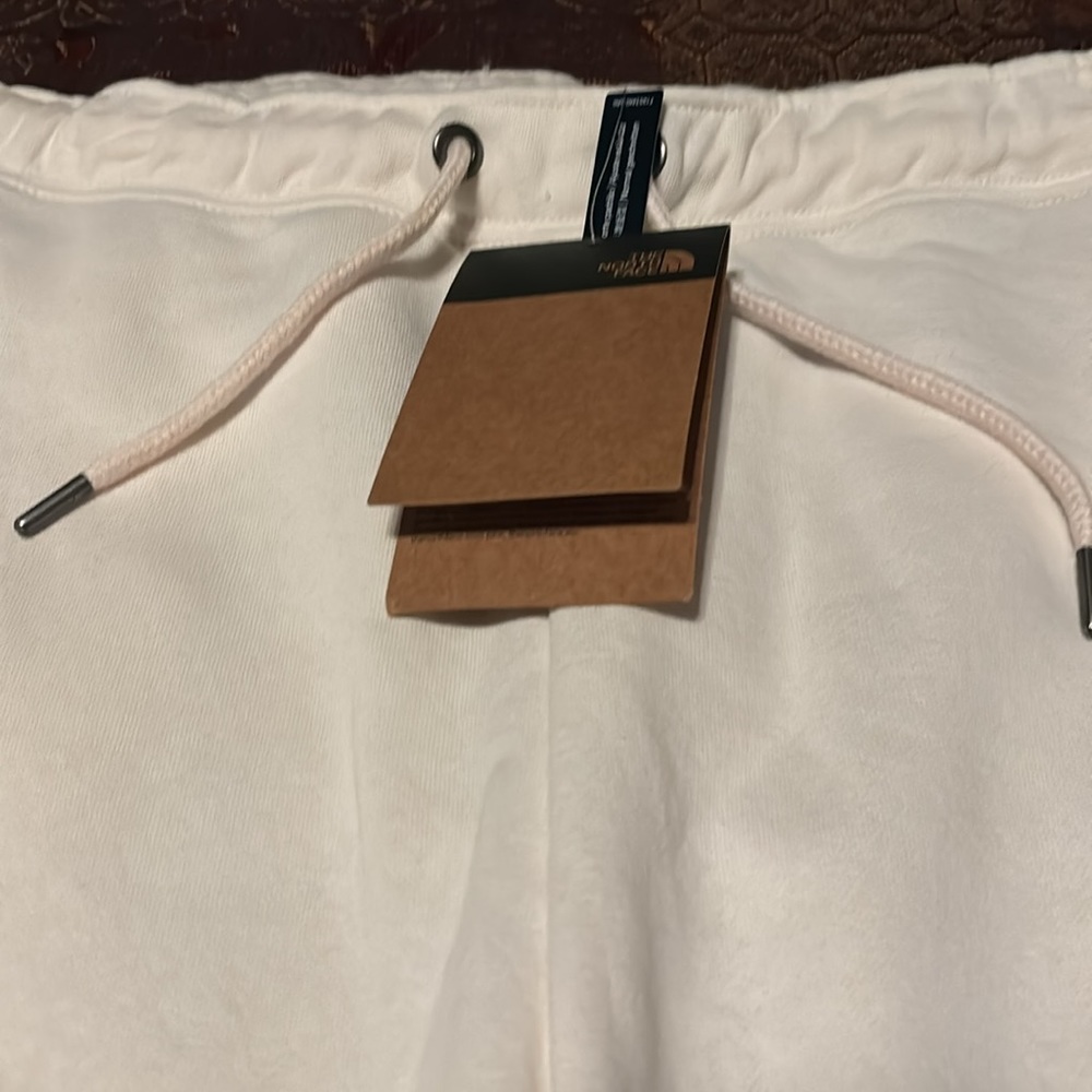 The North Face Fleece Lined Jogger - Picture 4 of 8